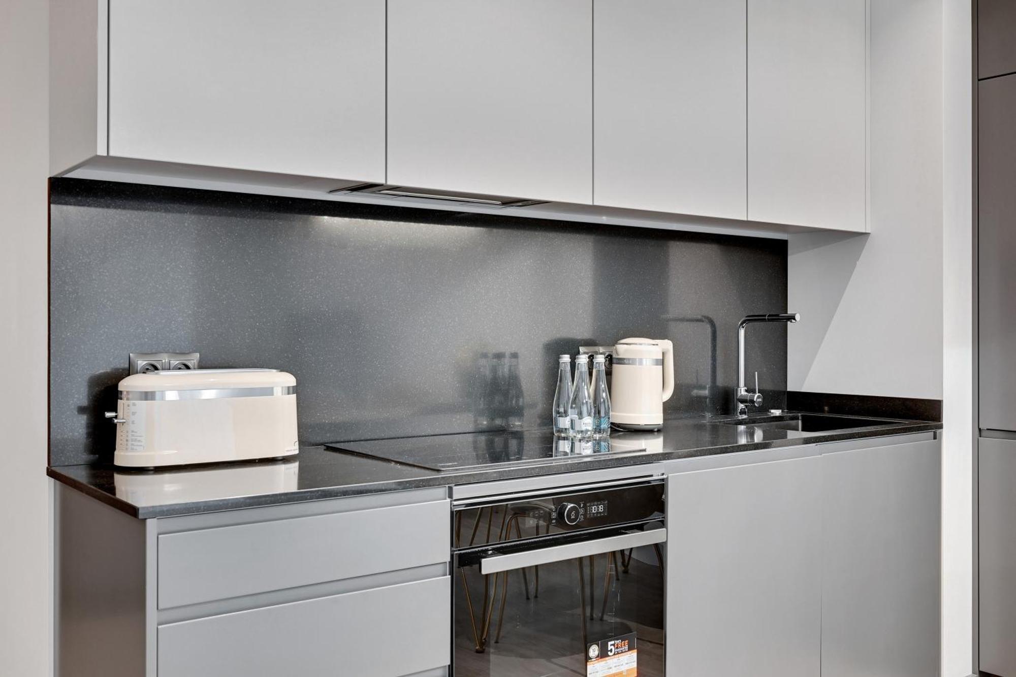 Scala City Center Premium Apartments With Parking By Lion Apartments Gdansk Exterior foto
